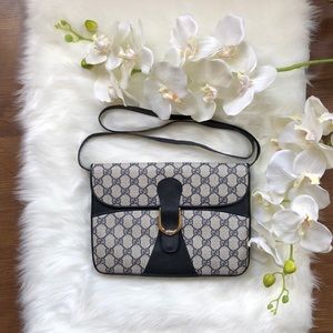 GUCCI | Vintage Gucci Accessory Collection Handbag